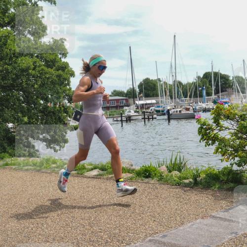22.06.2025 - Viking Triathlon KatJ http://msf.ph/oto/8121658 22.06.2025 13:32:18 Laufen 58 meine-sportfotos.de