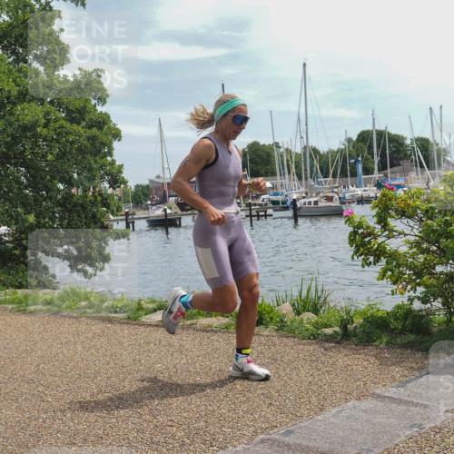 22.06.2025 - Viking Triathlon KatJ http://msf.ph/oto/8121663 22.06.2025 13:32:18 Laufen 58 meine-sportfotos.de