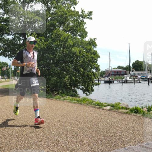 22.06.2025 - Viking Triathlon KatJ http://msf.ph/oto/8121667 22.06.2025 13:02:25 Laufen 284 meine-sportfotos.de