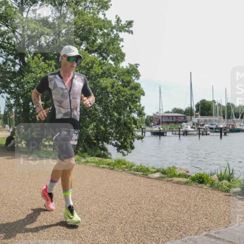 22.06.2025 - Viking Triathlon KatJ http://msf.ph/oto/8121685 22.06.2025 13:02:25 Laufen 284 meine-sportfotos.de