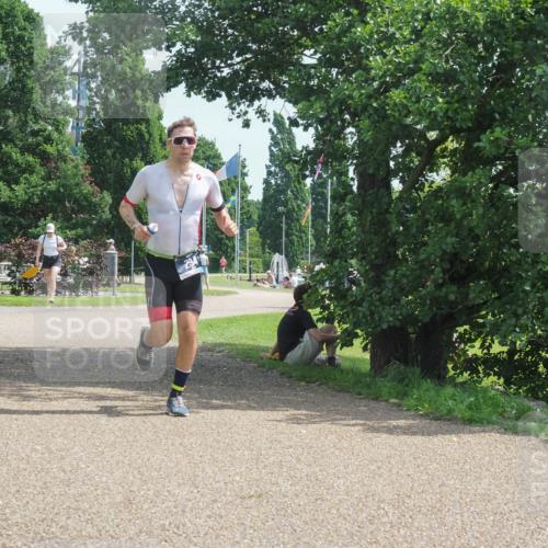 22.06.2025 - Viking Triathlon KatJ http://msf.ph/oto/8121734 22.06.2025 13:02:27 Laufen 284, 294 meine-sportfotos.de