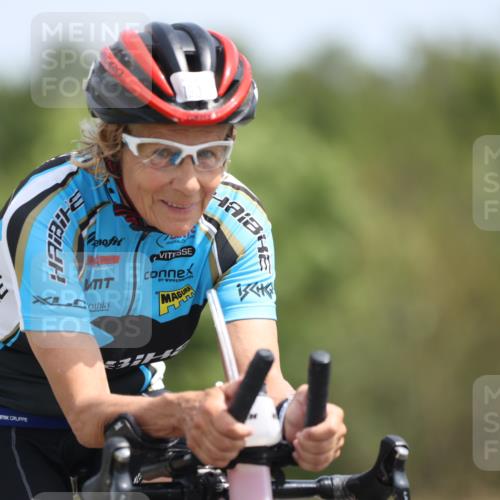 22.06.2025 - Viking Triathlon Yannick Fuchs http://msf.ph/oto/8121743 22.06.2025 11:48:46 Radfahren 86, 190, 253, 258, 269, 289, 363, 490, 513, 515 meine-sportfotos.de