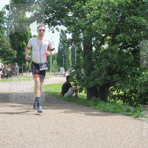 22.06.2025 - Viking Triathlon KatJ http://msf.ph/oto/8121747 22.06.2025 13:02:27 Laufen 284, 294 meine-sportfotos.de