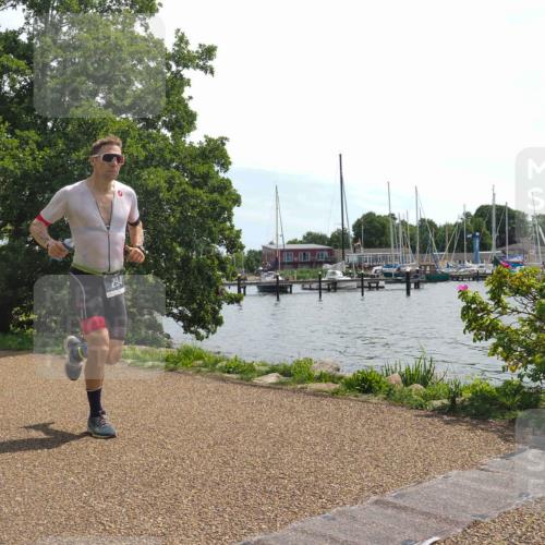 22.06.2025 - Viking Triathlon KatJ http://msf.ph/oto/8121779 22.06.2025 13:02:29 Laufen 294 meine-sportfotos.de
