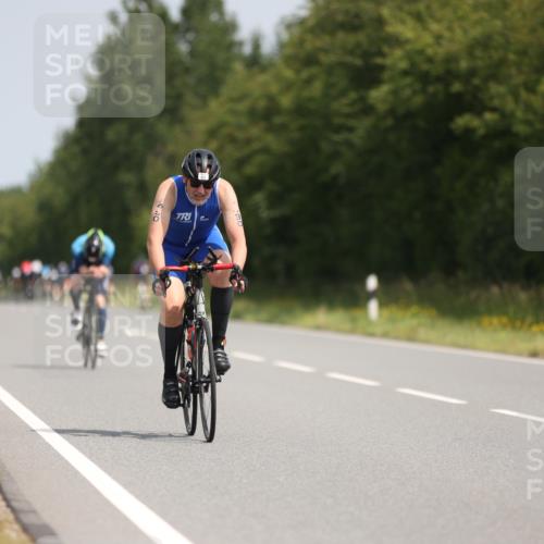 22.06.2025 - Viking Triathlon Yannick Fuchs http://msf.ph/oto/8121788 22.06.2025 11:48:51 Radfahren 201, 253, 269, 363, 454, 490, 513 meine-sportfotos.de
