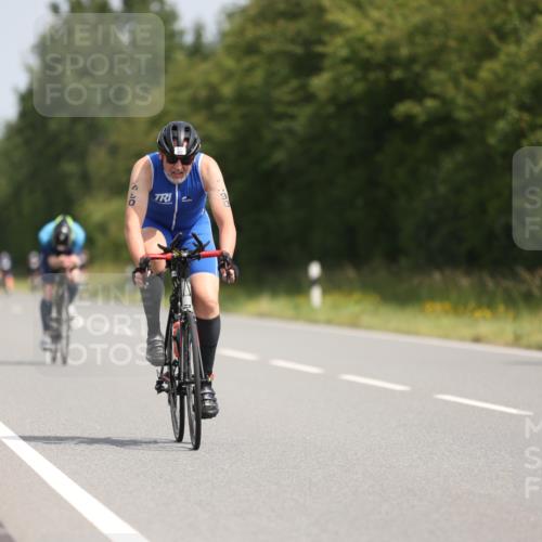 22.06.2025 - Viking Triathlon Yannick Fuchs http://msf.ph/oto/8121803 22.06.2025 11:48:52 Radfahren 201, 253, 269, 281, 363, 454, 490, 513, 542 meine-sportfotos.de