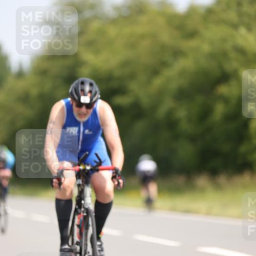 22.06.2025 - Viking Triathlon Yannick Fuchs http://msf.ph/oto/8121831 22.06.2025 11:48:53 Radfahren 201, 253, 269, 281, 363, 454, 490, 542 meine-sportfotos.de