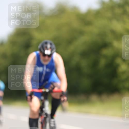 22.06.2025 - Viking Triathlon Yannick Fuchs http://msf.ph/oto/8121837 22.06.2025 11:48:53 Radfahren 201, 253, 269, 281, 363, 454, 490, 542 meine-sportfotos.de