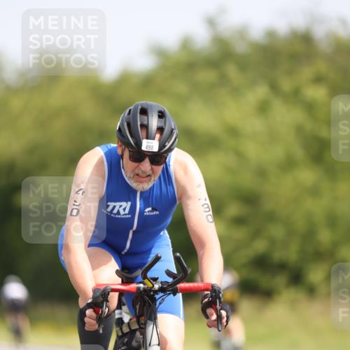 22.06.2025 - Viking Triathlon Yannick Fuchs http://msf.ph/oto/8121841 22.06.2025 11:48:53 Radfahren 201, 253, 269, 281, 363, 454, 490, 542 meine-sportfotos.de