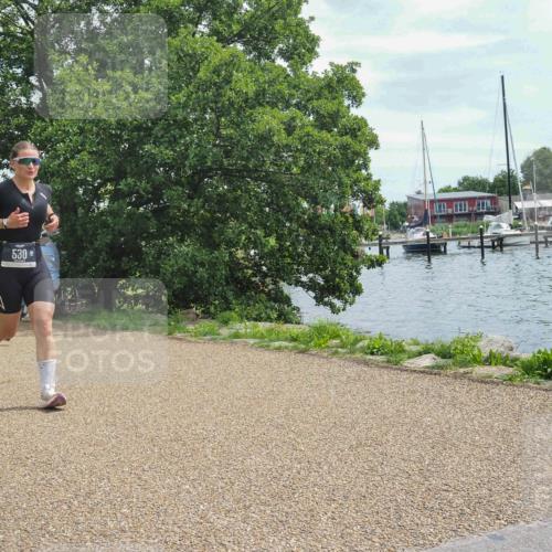 22.06.2025 - Viking Triathlon KatJ http://msf.ph/oto/8121843 22.06.2025 13:32:56 Laufen 86, 184, 530 meine-sportfotos.de