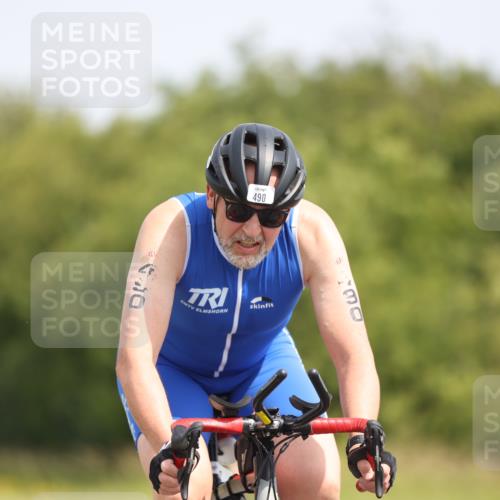 22.06.2025 - Viking Triathlon Yannick Fuchs http://msf.ph/oto/8121847 22.06.2025 11:48:53 Radfahren 201, 253, 269, 281, 363, 454, 490, 542 meine-sportfotos.de