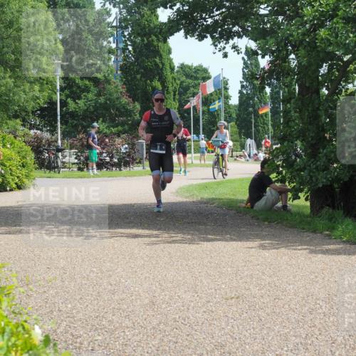 22.06.2025 - Viking Triathlon KatJ http://msf.ph/oto/8121895 22.06.2025 13:02:46 Laufen 8 meine-sportfotos.de