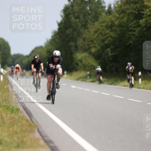 22.06.2025 - Viking Triathlon Yannick Fuchs http://msf.ph/oto/8121903 22.06.2025 11:48:57 Radfahren 201, 210, 253, 269, 281, 363, 454, 490, 542 meine-sportfotos.de