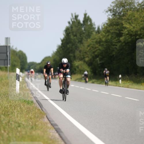 22.06.2025 - Viking Triathlon Yannick Fuchs http://msf.ph/oto/8121919 22.06.2025 11:48:58 Radfahren 201, 210, 253, 269, 281, 363, 454, 490, 542 meine-sportfotos.de