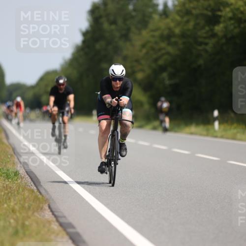 22.06.2025 - Viking Triathlon Yannick Fuchs http://msf.ph/oto/8121940 22.06.2025 11:48:58 Radfahren 201, 210, 253, 269, 281, 363, 454, 490, 542 meine-sportfotos.de