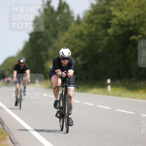 22.06.2025 - Viking Triathlon Yannick Fuchs http://msf.ph/oto/8121941 22.06.2025 11:48:59 Radfahren 201, 210, 269, 281, 363, 454, 542 meine-sportfotos.de