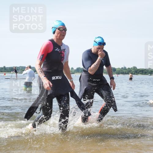 22.06.2025 - Viking Triathlon KatJ http://msf.ph/oto/8121950 22.06.2025 10:50:47 Schwimmen 48, 402, 523, 533, 543 meine-sportfotos.de
