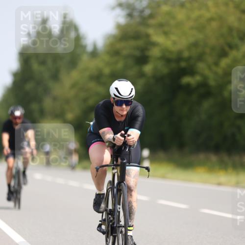 22.06.2025 - Viking Triathlon Yannick Fuchs http://msf.ph/oto/8121957 22.06.2025 11:48:59 Radfahren 201, 210, 269, 281, 363, 454, 542 meine-sportfotos.de