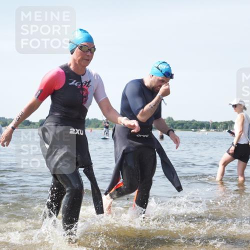 22.06.2025 - Viking Triathlon KatJ http://msf.ph/oto/8121962 22.06.2025 10:50:47 Schwimmen 48, 402, 523, 533, 543 meine-sportfotos.de