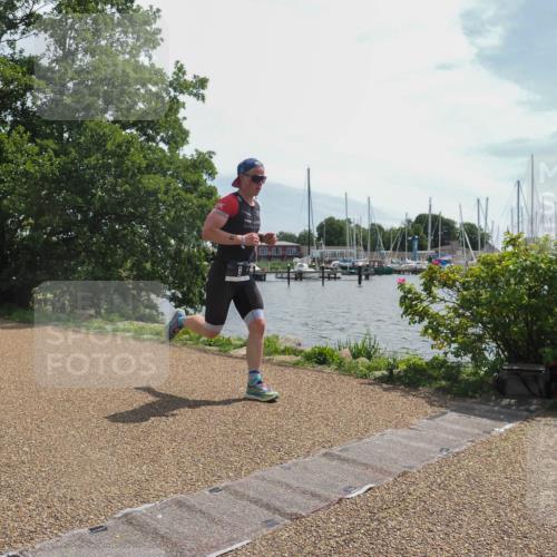 22.06.2025 - Viking Triathlon KatJ http://msf.ph/oto/8122023 22.06.2025 13:02:49 Laufen 8 meine-sportfotos.de