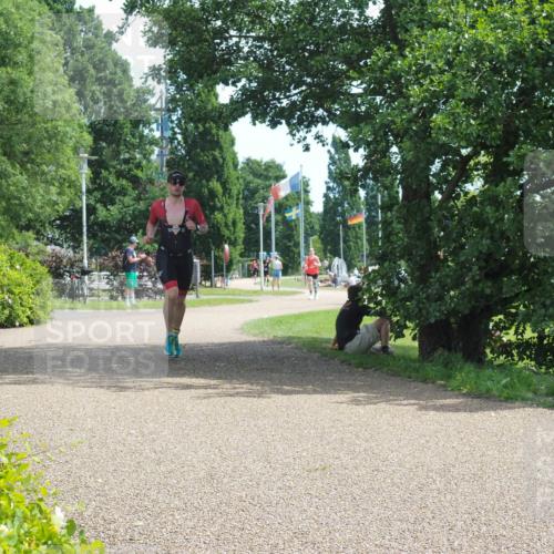 22.06.2025 - Viking Triathlon KatJ http://msf.ph/oto/8122122 22.06.2025 13:02:52 Laufen 429 meine-sportfotos.de