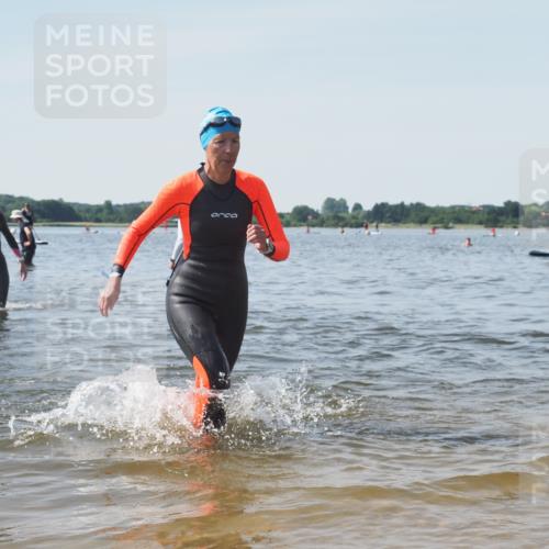 22.06.2025 - Viking Triathlon KatJ http://msf.ph/oto/8122139 22.06.2025 10:51:13 Schwimmen 308, 436, 477, 484 meine-sportfotos.de