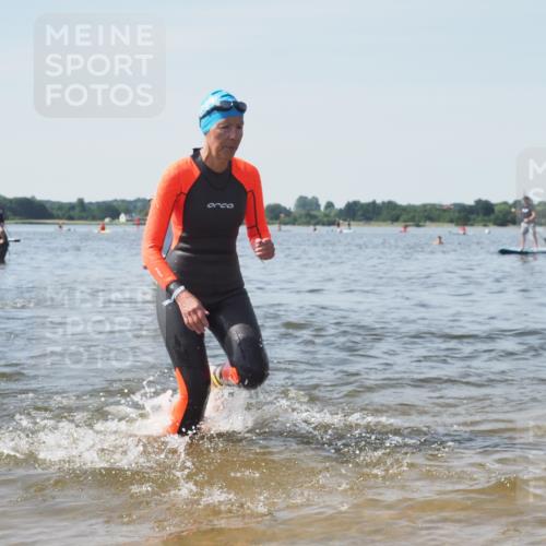 22.06.2025 - Viking Triathlon KatJ http://msf.ph/oto/8122153 22.06.2025 10:51:13 Schwimmen 308, 436, 477, 484 meine-sportfotos.de