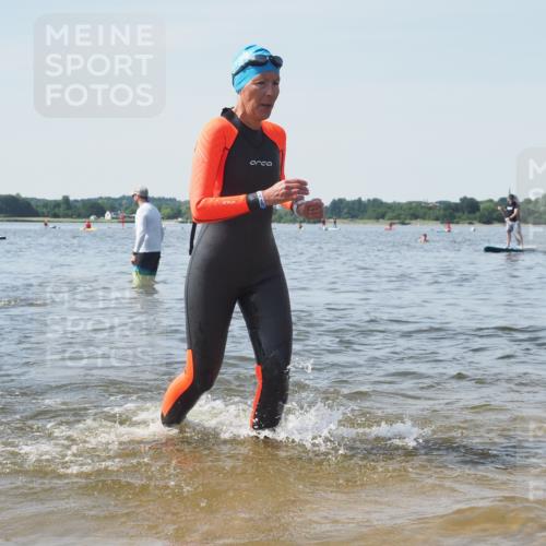 22.06.2025 - Viking Triathlon KatJ http://msf.ph/oto/8122163 22.06.2025 10:51:14 Schwimmen 308, 436, 477, 484 meine-sportfotos.de