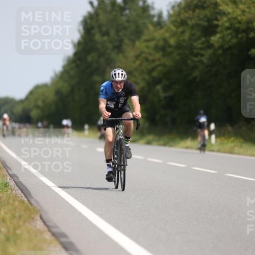 22.06.2025 - Viking Triathlon Yannick Fuchs http://msf.ph/oto/8122169 22.06.2025 11:49:16 Radfahren 405, 433, 477, 634 meine-sportfotos.de