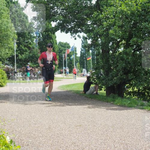 22.06.2025 - Viking Triathlon KatJ http://msf.ph/oto/8122171 22.06.2025 13:02:53 Laufen 429 meine-sportfotos.de