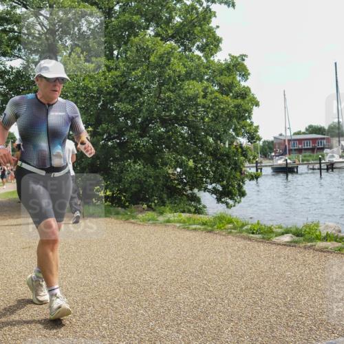 22.06.2025 - Viking Triathlon KatJ http://msf.ph/oto/8122172 22.06.2025 13:33:29 Laufen 71, 310, 454 meine-sportfotos.de