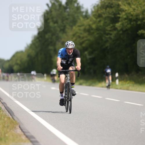 22.06.2025 - Viking Triathlon Yannick Fuchs http://msf.ph/oto/8122174 22.06.2025 11:49:16 Radfahren 405, 433, 477, 634 meine-sportfotos.de