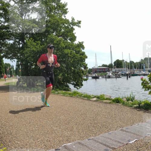 22.06.2025 - Viking Triathlon KatJ http://msf.ph/oto/8122217 22.06.2025 13:02:55 Laufen 429 meine-sportfotos.de