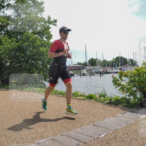 22.06.2025 - Viking Triathlon KatJ http://msf.ph/oto/8122262 22.06.2025 13:02:56 Laufen 429 meine-sportfotos.de