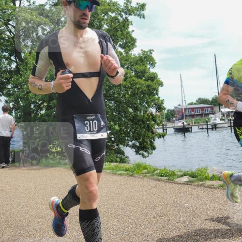 22.06.2025 - Viking Triathlon KatJ http://msf.ph/oto/8122267 22.06.2025 13:33:32 Laufen 71, 310, 454 meine-sportfotos.de