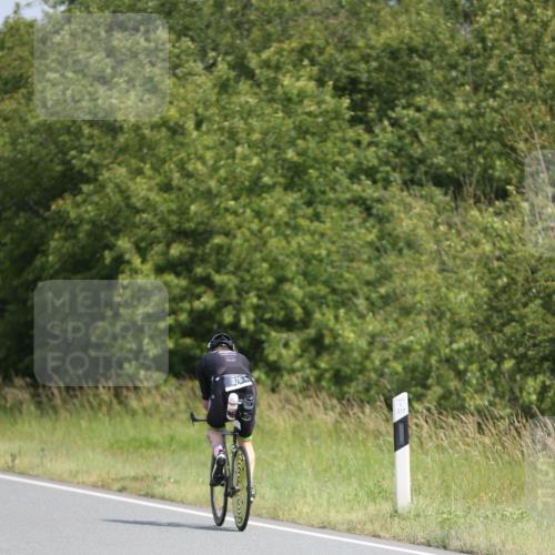 22.06.2025 - Viking Triathlon Yannick Fuchs http://msf.ph/oto/8122276 22.06.2025 11:49:48 Radfahren 3, 211, 254, 347, 648 meine-sportfotos.de