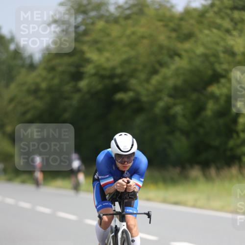 22.06.2025 - Viking Triathlon Yannick Fuchs http://msf.ph/oto/8122325 22.06.2025 11:49:52 Radfahren 3, 211, 254, 257, 347, 638, 648 meine-sportfotos.de