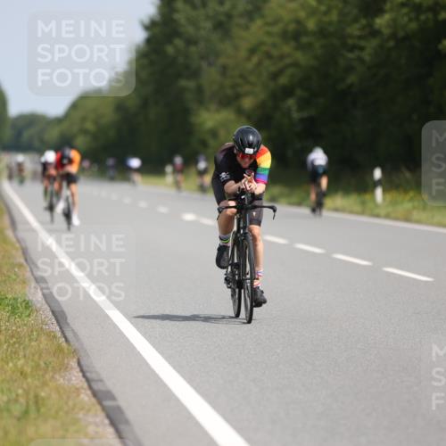 22.06.2025 - Viking Triathlon Yannick Fuchs http://msf.ph/oto/8122377 22.06.2025 11:49:58 Radfahren 11, 33, 150, 182, 257, 376, 638 meine-sportfotos.de