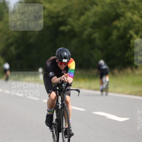 22.06.2025 - Viking Triathlon Yannick Fuchs http://msf.ph/oto/8122404 22.06.2025 11:49:59 Radfahren 11, 33, 150, 182, 257, 376, 638 meine-sportfotos.de