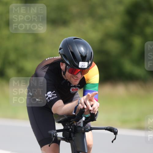 22.06.2025 - Viking Triathlon Yannick Fuchs http://msf.ph/oto/8122420 22.06.2025 11:50:00 Radfahren 11, 33, 150, 182, 257, 376, 638 meine-sportfotos.de