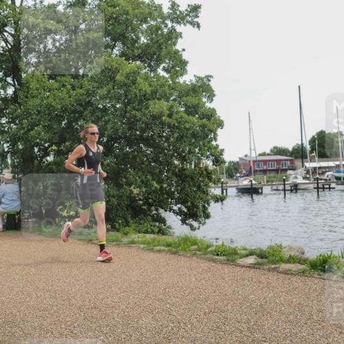 22.06.2025 - Viking Triathlon KatJ http://msf.ph/oto/8122529 22.06.2025 13:34:09 Laufen 606 meine-sportfotos.de