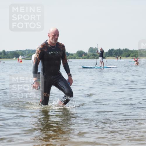 22.06.2025 - Viking Triathlon KatJ http://msf.ph/oto/8122541 22.06.2025 10:51:42 Schwimmen 292, 422 meine-sportfotos.de