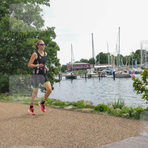 22.06.2025 - Viking Triathlon KatJ http://msf.ph/oto/8122548 22.06.2025 13:34:09 Laufen 606 meine-sportfotos.de