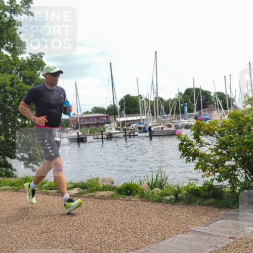 22.06.2025 - Viking Triathlon KatJ http://msf.ph/oto/8122600 22.06.2025 13:34:17 Laufen 159 meine-sportfotos.de