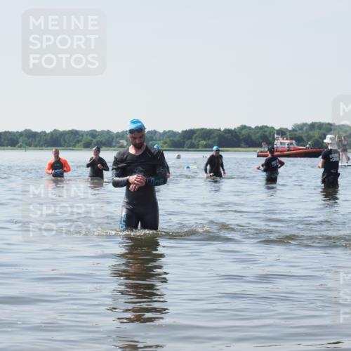 22.06.2025 - Viking Triathlon KatJ http://msf.ph/oto/8122634 22.06.2025 10:52:03 Schwimmen 169, 542 meine-sportfotos.de