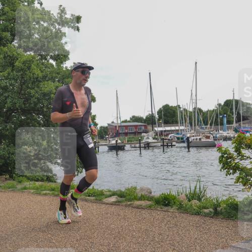 22.06.2025 - Viking Triathlon KatJ http://msf.ph/oto/8122653 22.06.2025 13:34:34 Laufen 367 meine-sportfotos.de