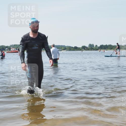22.06.2025 - Viking Triathlon KatJ http://msf.ph/oto/8122714 22.06.2025 10:52:10 Schwimmen 116, 169, 481, 542 meine-sportfotos.de