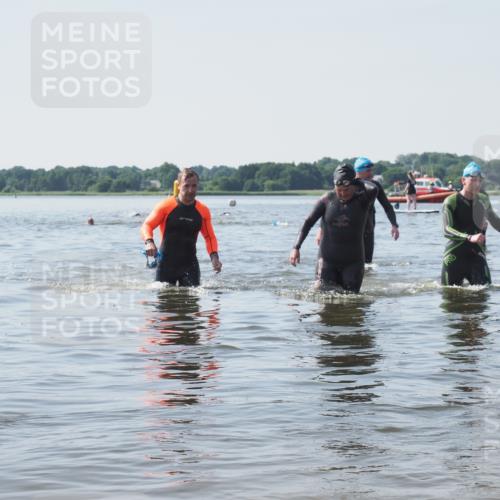 22.06.2025 - Viking Triathlon KatJ http://msf.ph/oto/8122765 22.06.2025 10:52:18 Schwimmen 116, 136, 481, 490 meine-sportfotos.de