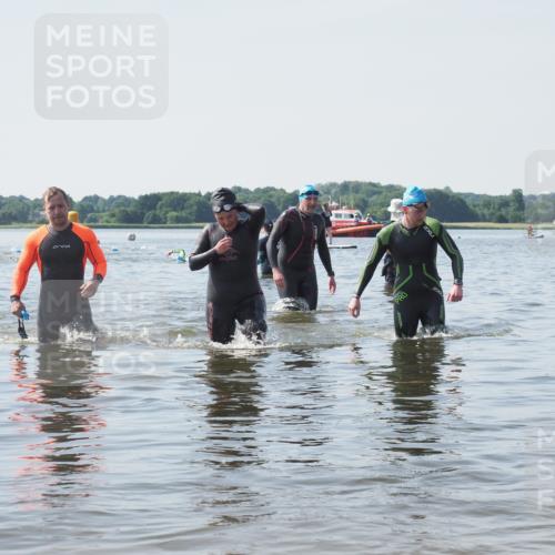 22.06.2025 - Viking Triathlon KatJ http://msf.ph/oto/8122770 22.06.2025 10:52:19 Schwimmen 116, 136, 481, 490 meine-sportfotos.de
