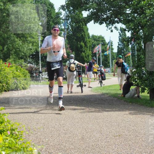 22.06.2025 - Viking Triathlon KatJ http://msf.ph/oto/8122786 22.06.2025 13:03:31 Laufen 242 meine-sportfotos.de